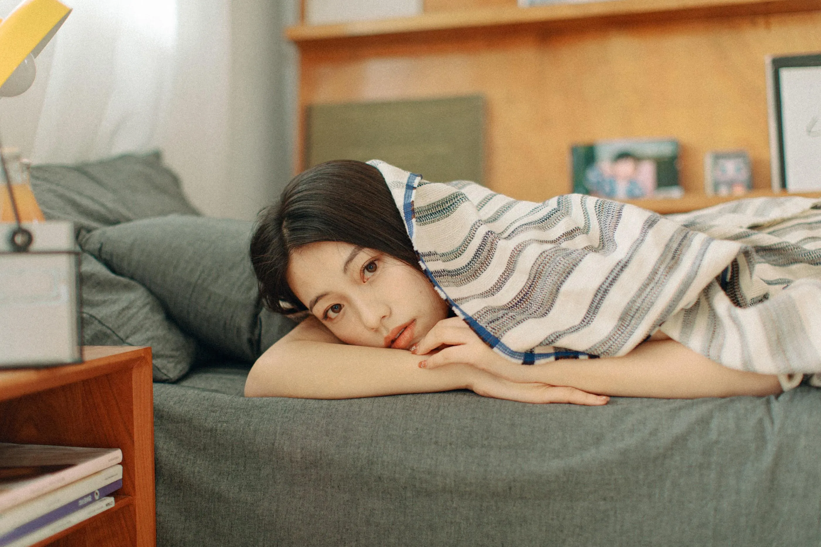[艺图语] 2022.06.01 寝居女子写真集 九月 [34P]插图8